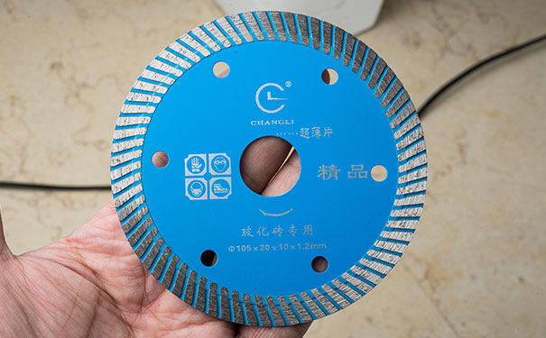 為什么要用超薄金剛石鋸片 有那些好處？