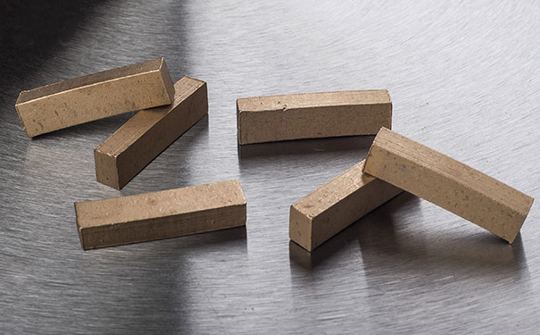 你知道金剛石刀頭所含有金剛石濃度有多少嗎？